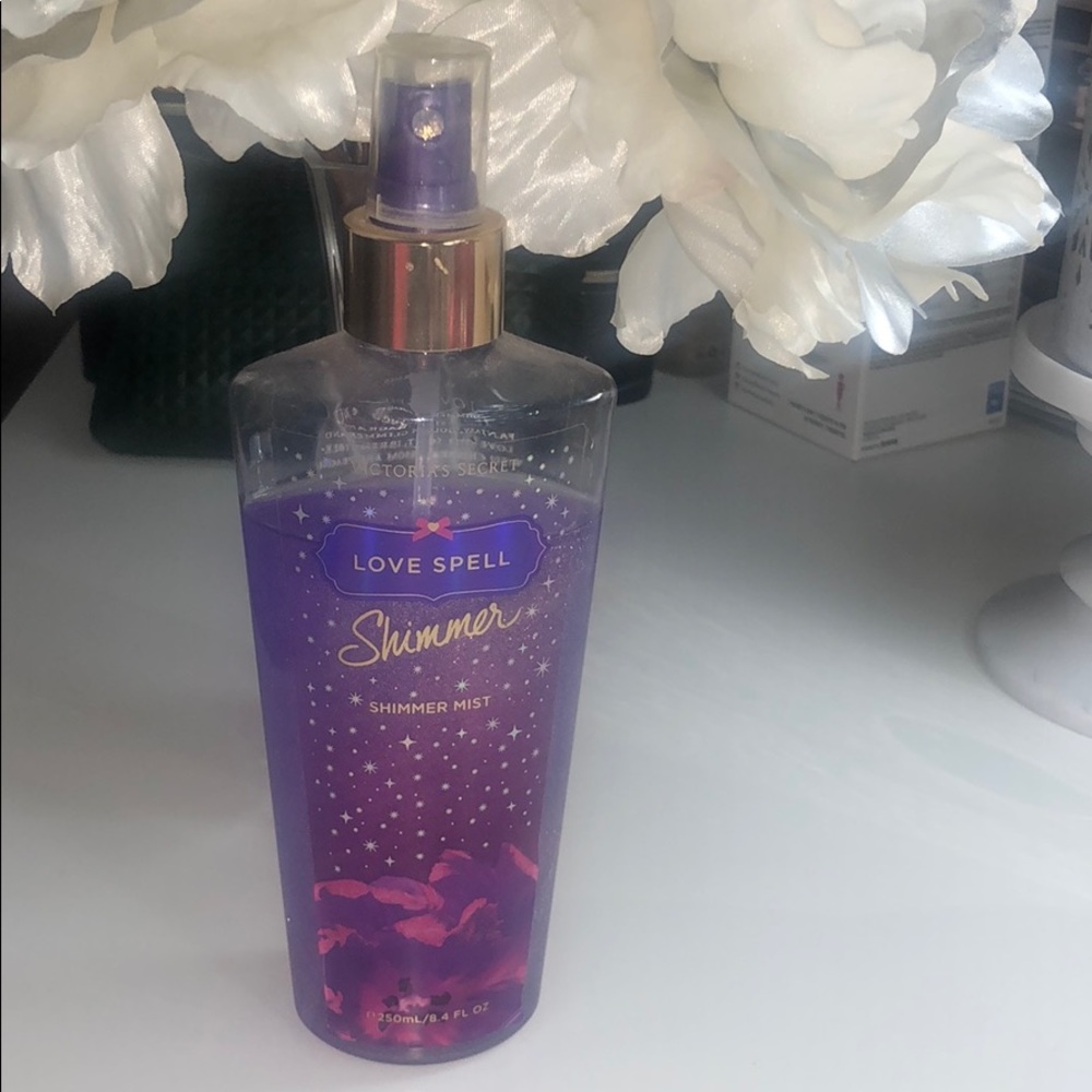 Victoria’s Secret Shimmer Mist